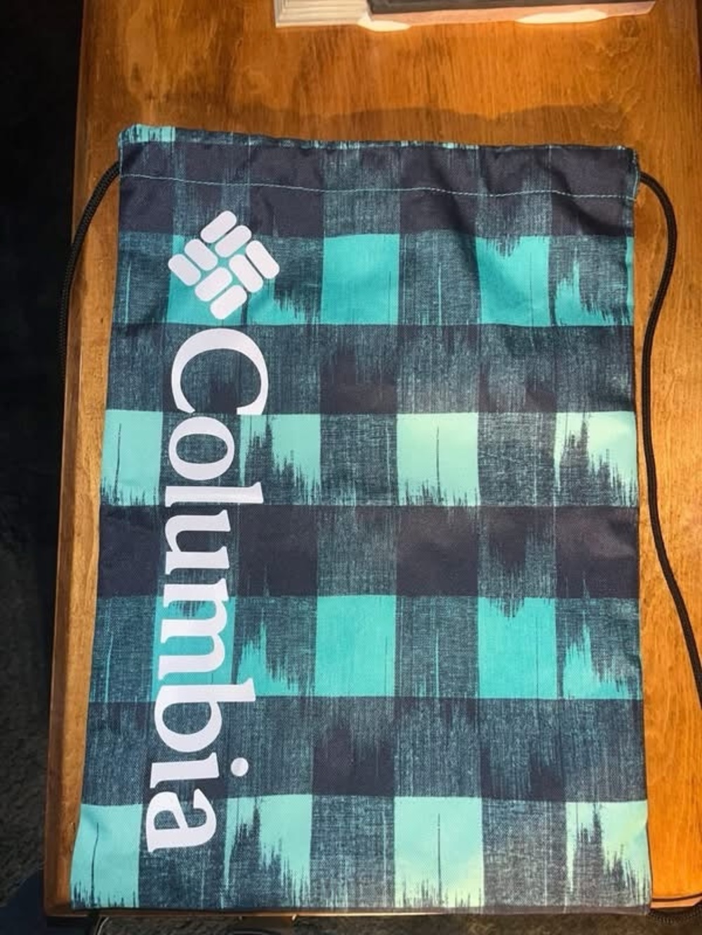 Columbia Teal & Navy Check Drawstring Pack